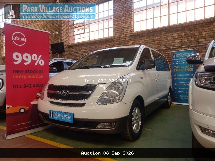2017 HYUNDAI H-1 2.5 CRDI AT 2.5 ELITE AT (ODO : 126445)