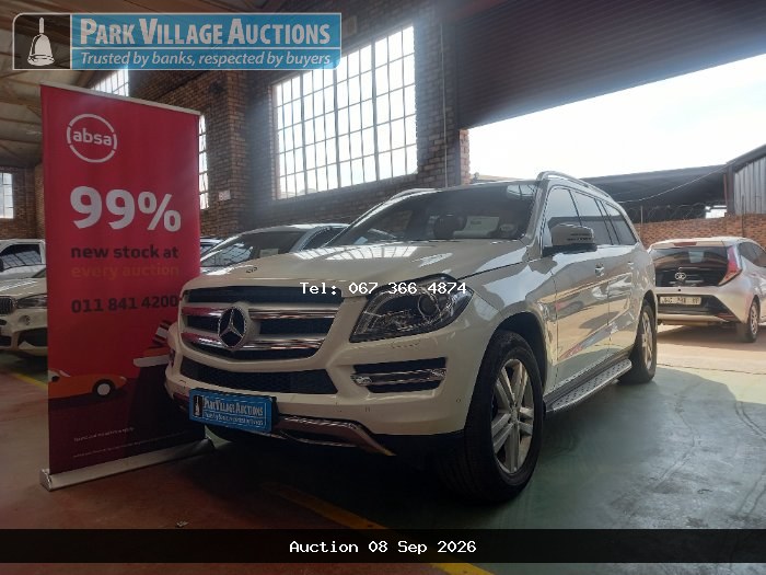 2014 MERCEDES -BENZ GL 350 BLUETEC (ODO : 288775)
