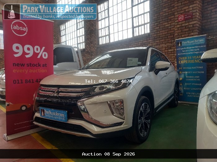 2019 MITSUBISHI ECLIPSE CROSS 2.0 GLS CVT (ODO : 83300)