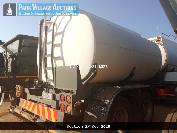 2005 D M TANKER 12900L DOUBLE AXLE FUEL TANKER