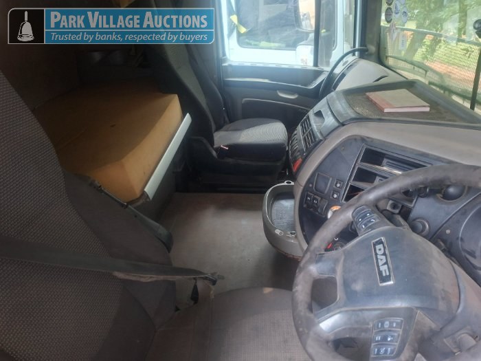 TRUCKS, TRAILERS AND EARTHMOVING EQUIPMENT AUCTION