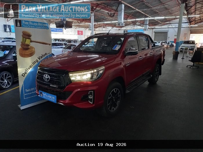 2019 TOYOTA HILUX 2.8 GD-6 RB RAIDER (ODO : 234595)