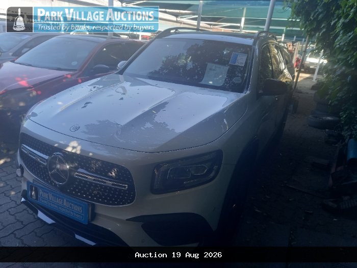 2021 MERCEDES -BENZ GLB 250 (ODO : 141835)