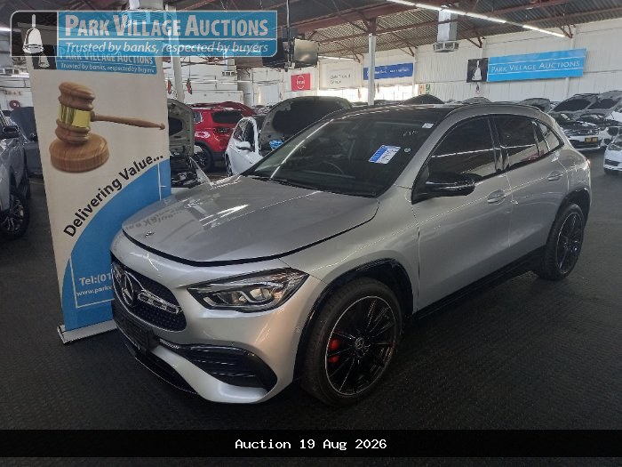 2022 MERCEDES GLA 200 (ODO : 55342)