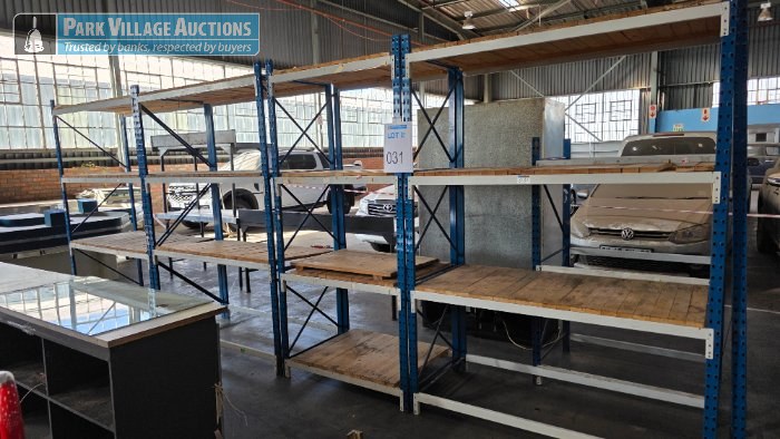 STEEL MULTI TIER LIGHT INDUSTRIAL DISPLAY SHELVING - DISMANTLED CONTAINING 22 UPRIGHTS