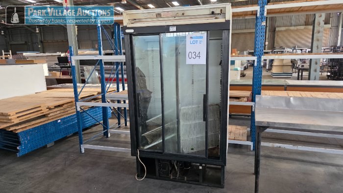 GLASS DOUBLE SLIDING DOOR UPRIGHT DISPLAY FRIDGE