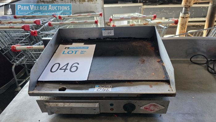 FLAT TOP GRILLER - EXCLUDING TABLE