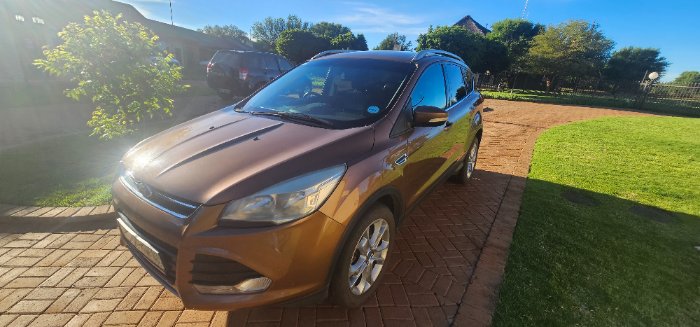 2014 FORD KUGA 1.6 ECOBOOST TREND 
REGISTRATION NR: CYH894NC 
VIN NR: WF0AXXWPMAES04484
178 432 KM