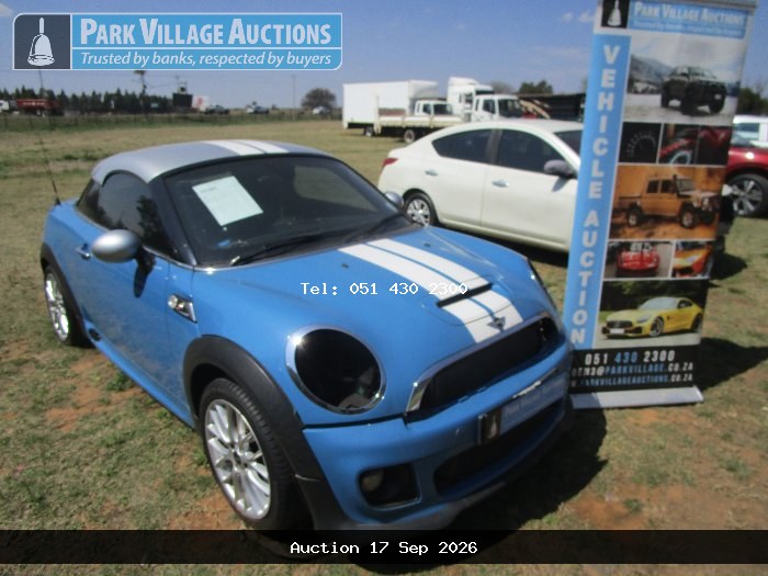 2013 MINI COOPER S COUPE SX32 (ODO : 118229)