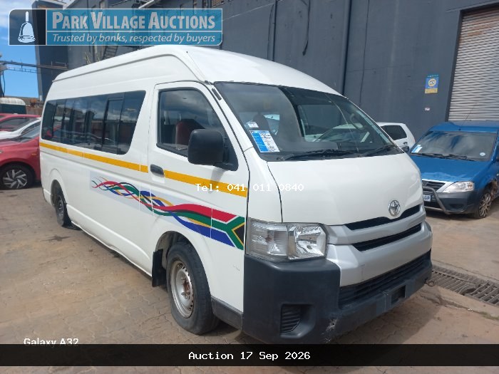2021 TOYOTA QUANTUM 2.5 D-4D HIACE (ODO : 317549)
