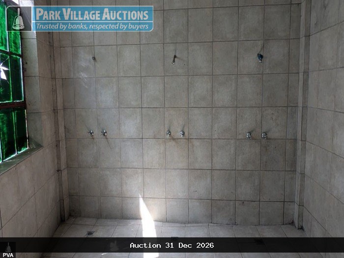 INVESTMENT OPPORTUNITY FLEXIBLE SHORT-TERM ACCOMMODATION WITH STRONG INCOME POTENTIAL