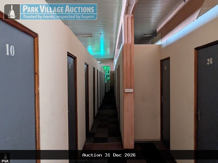 INVESTMENT OPPORTUNITY FLEXIBLE SHORT-TERM ACCOMMODATION WITH STRONG INCOME POTENTIAL