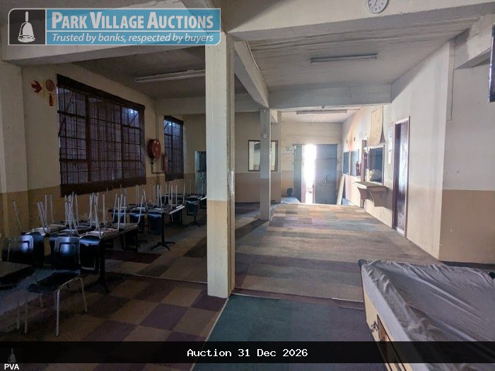 INVESTMENT OPPORTUNITY FLEXIBLE SHORT-TERM ACCOMMODATION WITH STRONG INCOME POTENTIAL