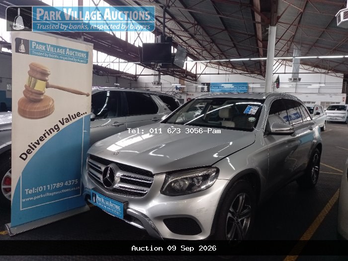 2017 MERCEDES GLC 220 D (ODO : 242132)