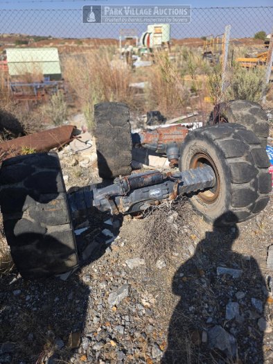 2 X UTILITY VEHICLE AXELS WITH TYRES AND RIMS