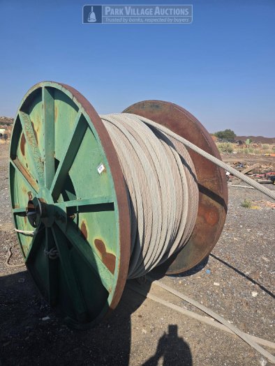 1 X STEEL WIRE ROPE AND STEEL DRUM
