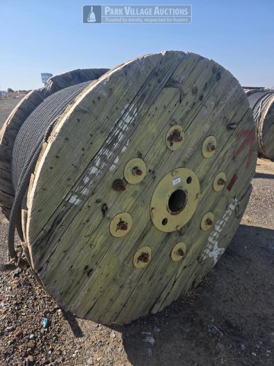 1 X STEEL WIRE ROPE AND WOODEN DRUM