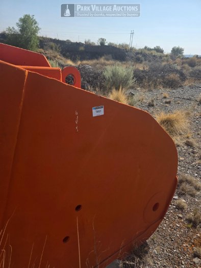 1 X REFURBISHED BUCKET