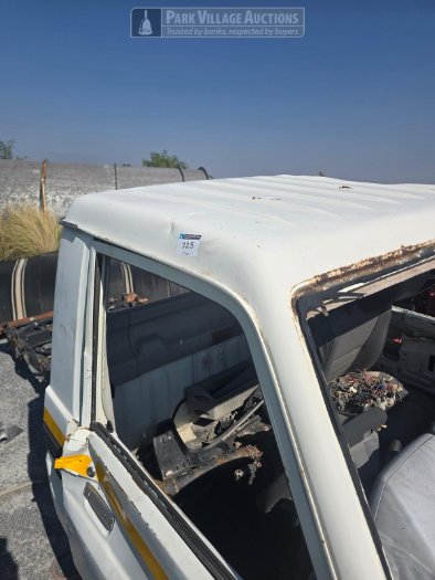 1 X TOYOTA LAND CRUISER 79 CHASSIS AND CAB