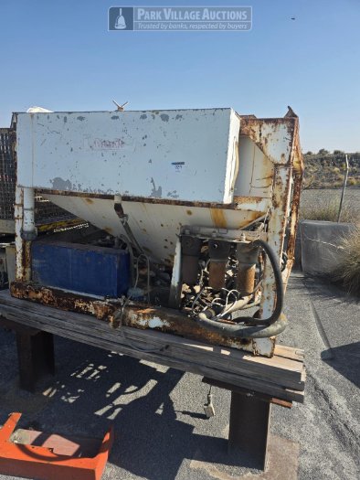 1 X CHARGING UNIT - SCRAP