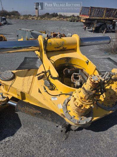 LOT EPIROC SIMBA DRILLING BOOM ATTACHMENT AND POWER PACK MOTORS
