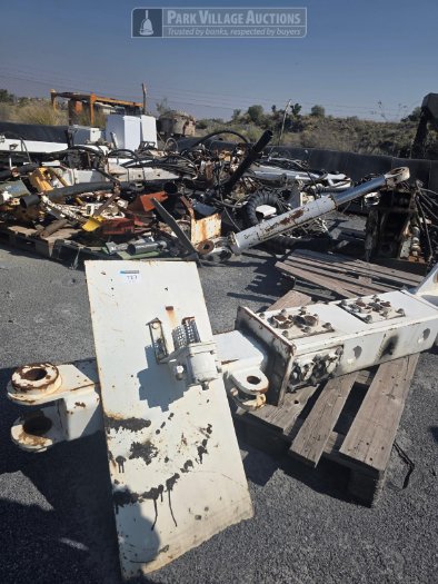 1 X HYDRAULIC TANK - SCRAP METAL