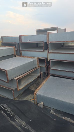 LOT ASSORTED 1.2M 7060 SQUARE VENTILATION COLUMNS - SCRAP