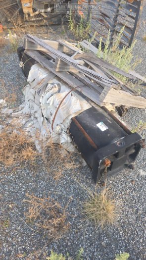 1 X AIR CYLINDER - SCRAP