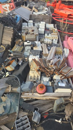 ASSORTED BRADERS, SCRAP