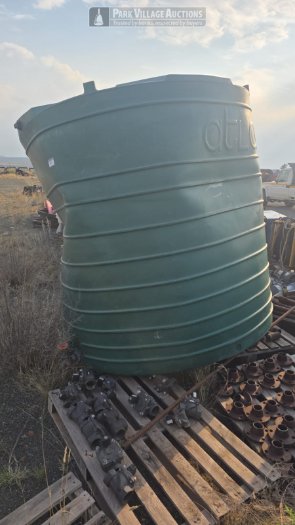 1 X OLD JOJO TANK OLD ATLAS TANK, 5000L