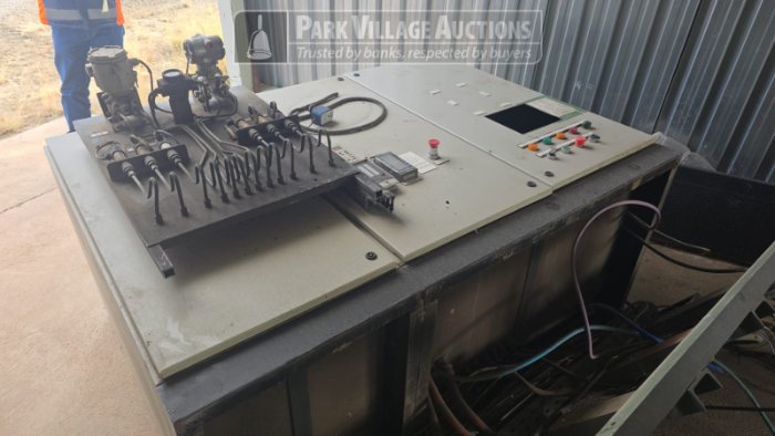 ASSORTED ELECTRICAL STARTER BOX PANELS INSIDE STEEL SHELTER