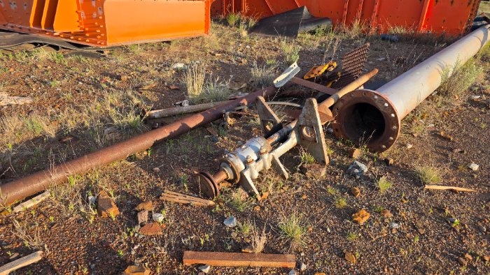 ASSORTED SCRAP METAL