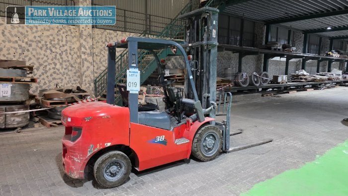 XIANGHU SHELI 3.8 TON DIESEL FORKLIFT