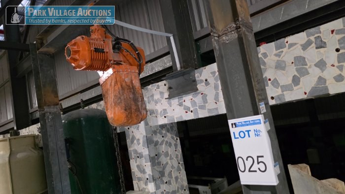 MAXI HOIST 3 PHASE 5 TON HOIST - SERIAL NO - F28432596 -EXCLUDING FRAME