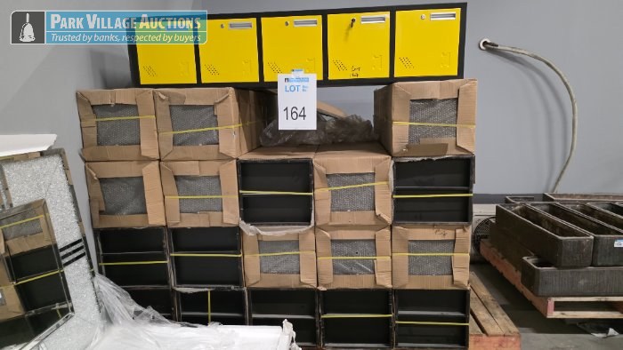 18 X NEW STEEL SINGEL DOOR LOCKERS