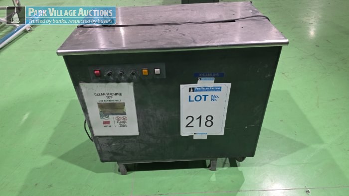 STRAPPING MACHINE