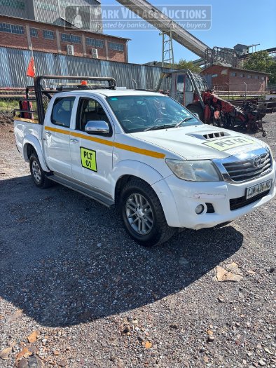 2014 TOYOTA HILUX 2.5 D-4D DOUBLE CAB LDV, MANUAL.