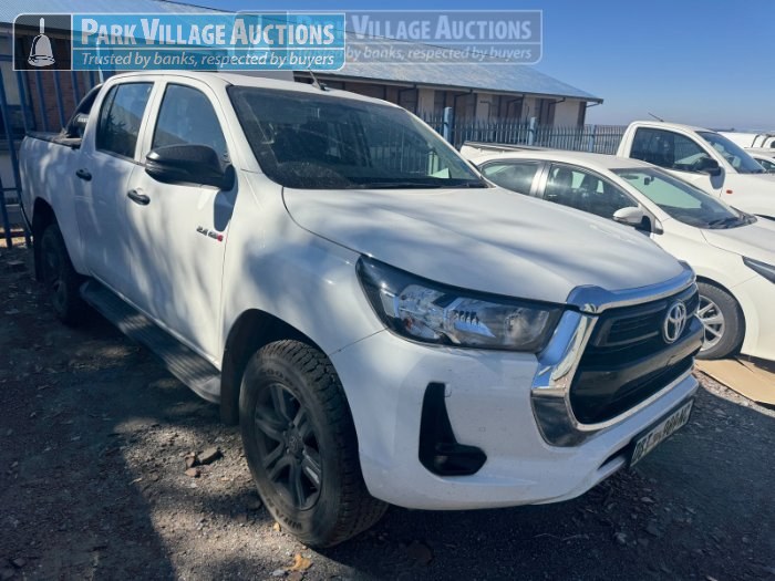 2023 TOYOTA HILUX 2.4 GD6 DOUBLE CAB, MANUAL,