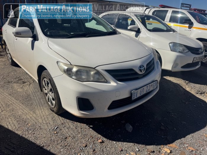 2012 TOYOTA COROLLA 1.6, MANUAL,