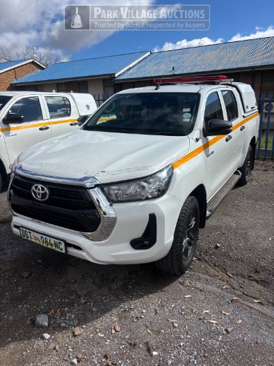 2023 TOYOTA HILUX 2.4 GD6 RAIDER, DOUBLE CAB LVD,  WITH STEEL CANOPY, MANUAL,