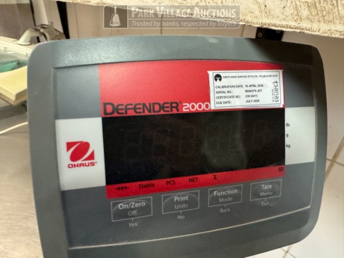 1 X OHAUS DEFENDER 2000 T24PE PLATFORM SCALE, 150KG