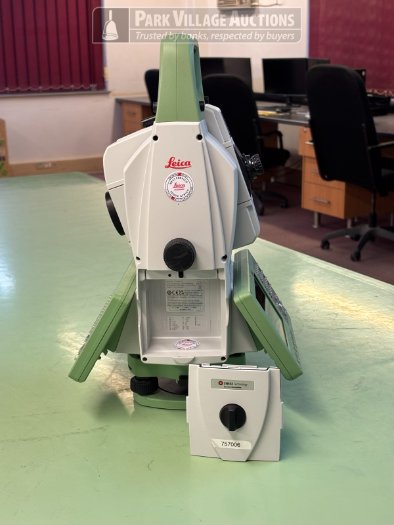 1 X 2023 LEICA GEOSYSTEMS AG MERGETEC NOVA MS60 1  MULTI STATION, 12-18V 40W MAX IN A CASE