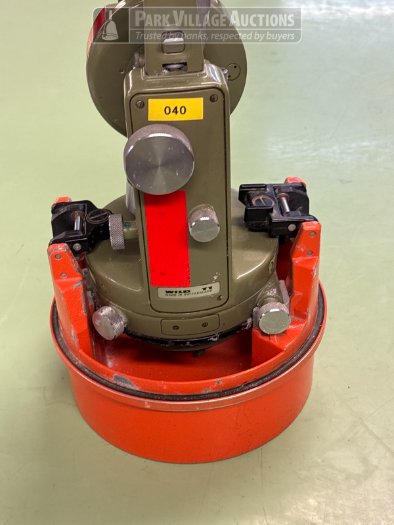 1 X WILD T1 HEERBRUGG OPTICAL THEODOLITE