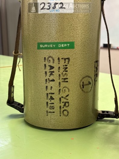 1 X  3 PARTS - GYRO GAK1, THEODOLITE AND BATTERY