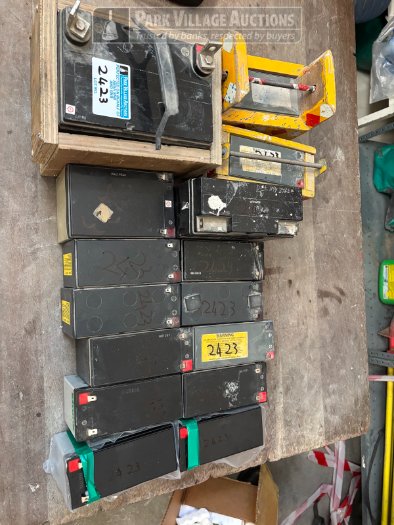 15 X 12V BATTERIES
