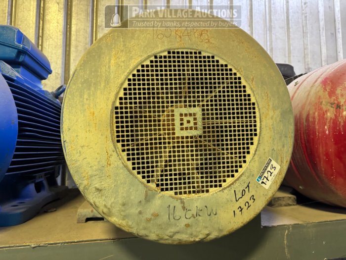 1 X ACROM 160KW 4-POLE 525V MOTOR