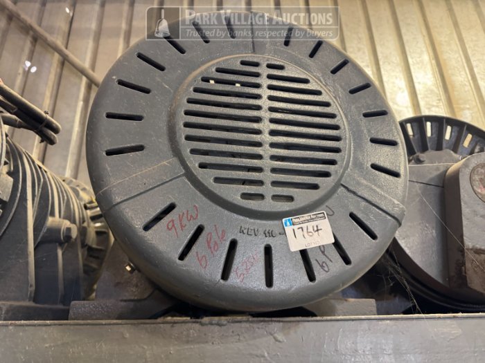 1 X NOREX 9KW 6-POLE 525V VIBRATOR MOTOR