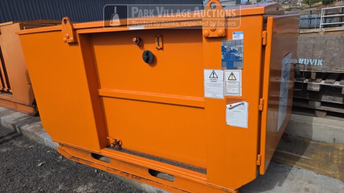1 X TRANSFORMER 11000VOLT