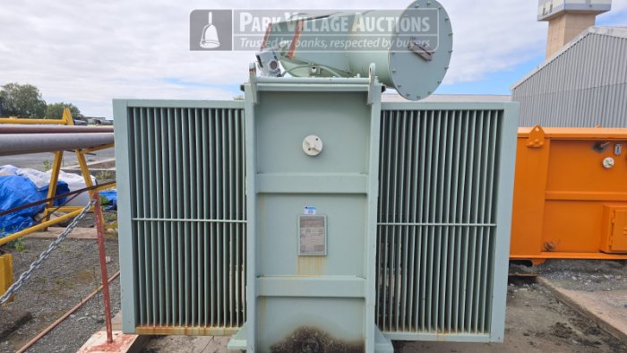 1 X TRANSFORMER 11000VOLT