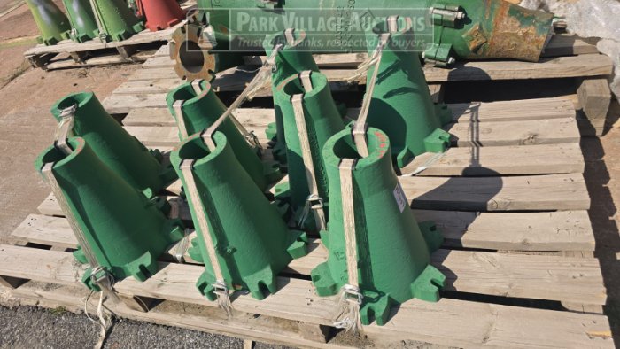 17 X CYCLONES CONES